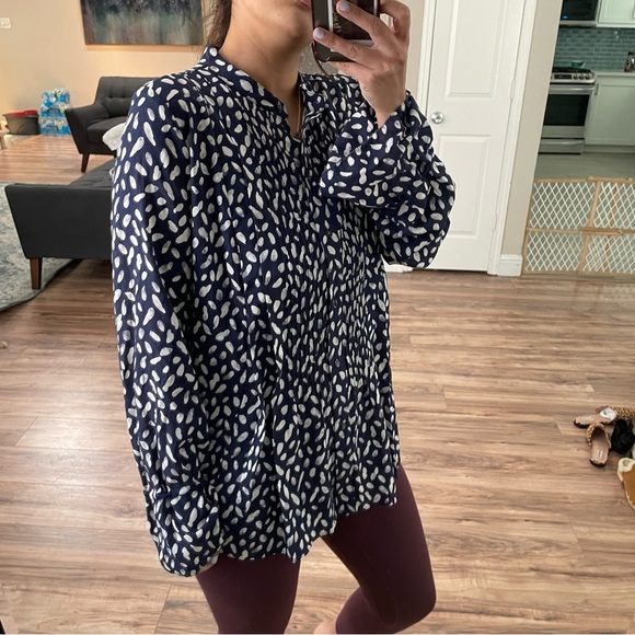 3.1 Phillip Lim Silk Flowy Button Down Blouse - Picture 4 of 9